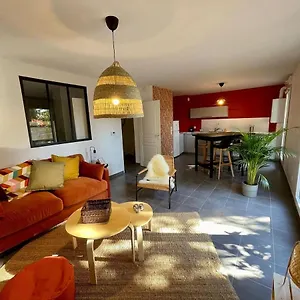 https://la-cabane-du-loft.hotels-rhonealpes.com